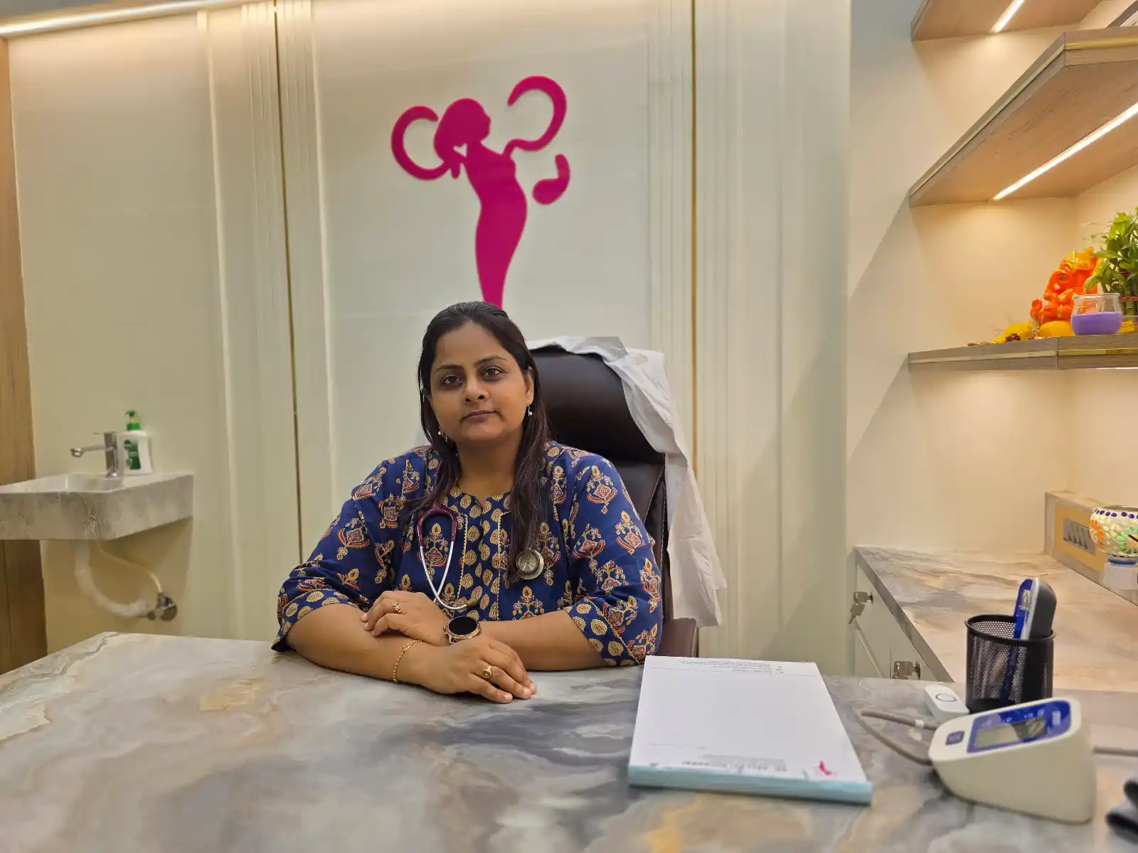 Dr. Pallavi Kulkarni at her consultation desk inside Aarogya Women’s Clinic, Kandivali East