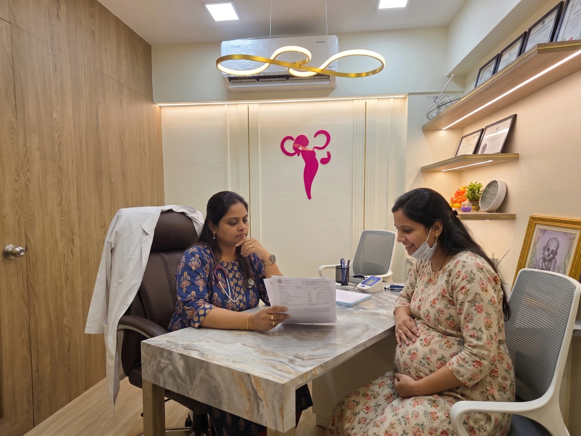 High-risk pregnancy care consultation at Aarogya Women's Clinic